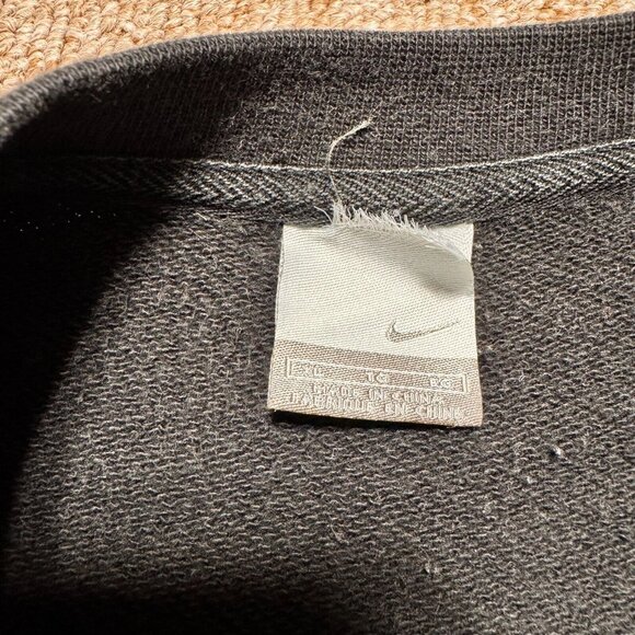 Vintage 2000's Nike Just Do It Paint Splatter Black Crew Neck Sweatshirt L-XL - Picture 7 of 9